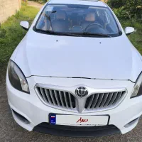 برلیانس ۳۲۰ اتومات|خودرو سواری و وانت|لنگرود, |دیوار