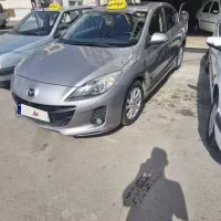 مزدا ۳ سربی متالیک