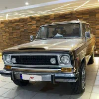 جیپ آهو طلایی مدل 1356