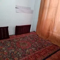 اجاره اتاق ماهانه|اجارهٔ کوتاه‌مدت آپارتمان و سوئیت|شیراز, سیاه سنگ|دیوار
