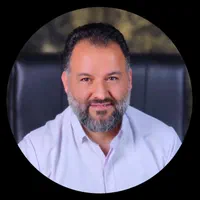 همکاری در کادر درمانی