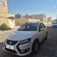 کوییک آر سفید مشکی|خودرو سواری و وانت|آباده, |دیوار