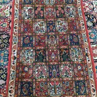 قالی دست باف خشتی یک در یک و نیم