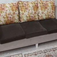 مبلمان ۷ نفره همراه با میز وسط وعسلی ها