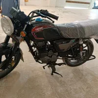 موتور فروشی زیر قیمت بازار بپرس هر چقد بود بعد|موتورسیکلت|بم پشت, |دیوار