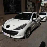 ۲۰۷ پانای دنده‌ای 403|خودرو سواری و وانت|همدان, |دیوار