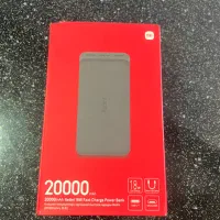 پاوربانک شیائومی ۲۰۰۰۰۰ کاملا نو آکبند