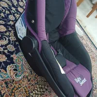 کریر نوزاد در حد نو
