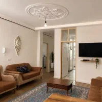 ۷۰ متر دوخوابه همکف و حیاطخلوتدار