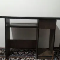 میز کامپیتر در حد نو