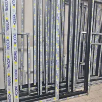 درب و پنجره الومینیوم|مصالح و تجهیزات ساختمان|برخوار, |دیوار