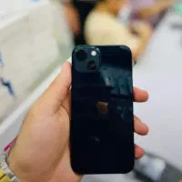 اپل iPhone 13 با حافظهٔ ۱۲۸ گیگابایت