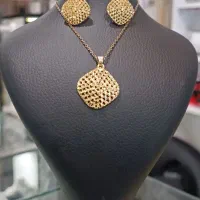 نیمست تراش و نگین دار طرح طلا