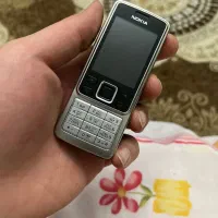 کلکسیونی۶۳۰۰نوکیا