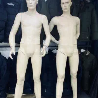 مانکن مردانه در حد نو