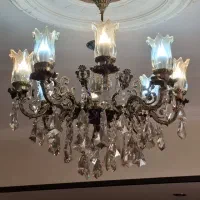 لوستر هشت شاخه