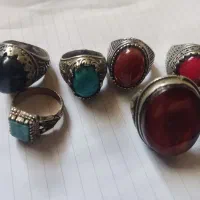تعدادی انگشتر