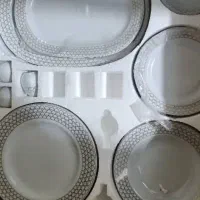 سرویس چینی 12نفره 107پارچه سرویس بشقاب اضافه داره|ظروف سرو و پذیرایی|اشتهارد, |دیوار