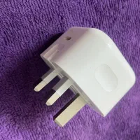 ادابتور ۲۰ وات ایفون