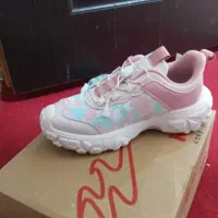 کفش وارداتی