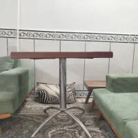 میز صبحانه خوری