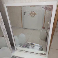 دوعدداینه دیواری