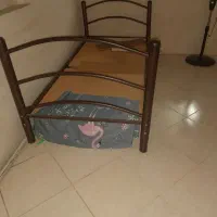 تخت فلزی یک نفره