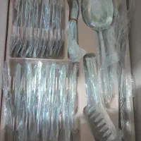 سرویس قاشق چنگال ۲۴ نفره|ظروف سرو و پذیرایی|پرند, فاز ۵|دیوار