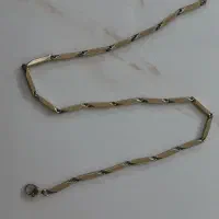 زنجیر|بدلیجات|مشهد, طبرسی شمالی|دیوار