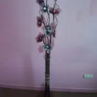 گلدان با گل
