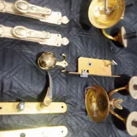 لوستر برنجی|لوستر و چراغ آویز|رباط‌کریم, |دیوار