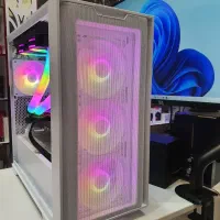 کیس گیمینگ سفید برای گیمرهای جدی|رایانه رومیزی|ملایر, |دیوار