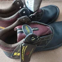 کفش ایمنی|کیف، کفش، کمربند|مرودشت, بیست متری بیمارستان|دیوار