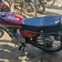 موتور 125 مدل 85خیلی تمیز