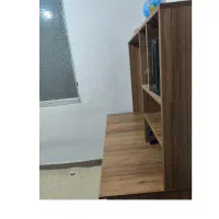 کتابخانه میز تحریر