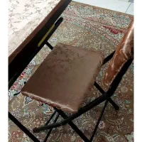 صندلی تاشو و میز تحریر
