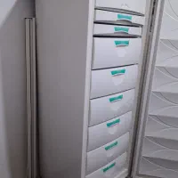 گلیم دست باف نخش کاموا کار کرده ولی تمیز