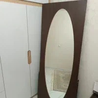 فروش آینه بیضی پایه دار