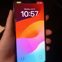اپل iPhone 11 Pro Max با حافظهٔ ۲۵۶ گیگابایت