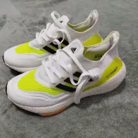 کتونی اورجینال آدیداس سایز ۳۶