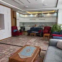 طبقه-همکف-با-سند-جدا-از-منزل-دو-طبقه