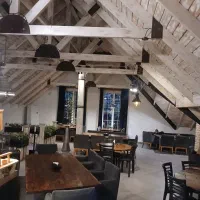 کار در رستوران آشپز محلی کمک آشپز کانترکار ظرفشور