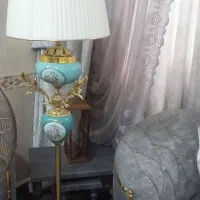 آباژور  ایستاده