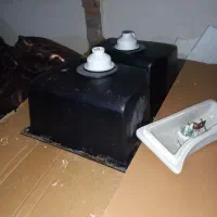 روشویی و یک عدد فرنگی