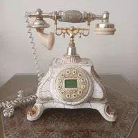 تلفن رومیزی کلاسیک