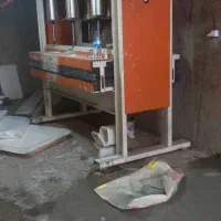 دستگاه پرس سنگین درب ABS