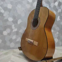 گیتار اکبند