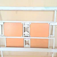 یک عدد تخت فلزی یک نفره با تشک نو