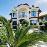ویلا کاخ ،تریبلکس،استخردار،فضاسرسبز،روف گاردن