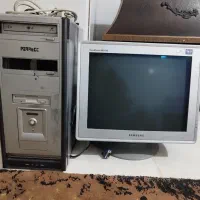 مانیتور قدبمی